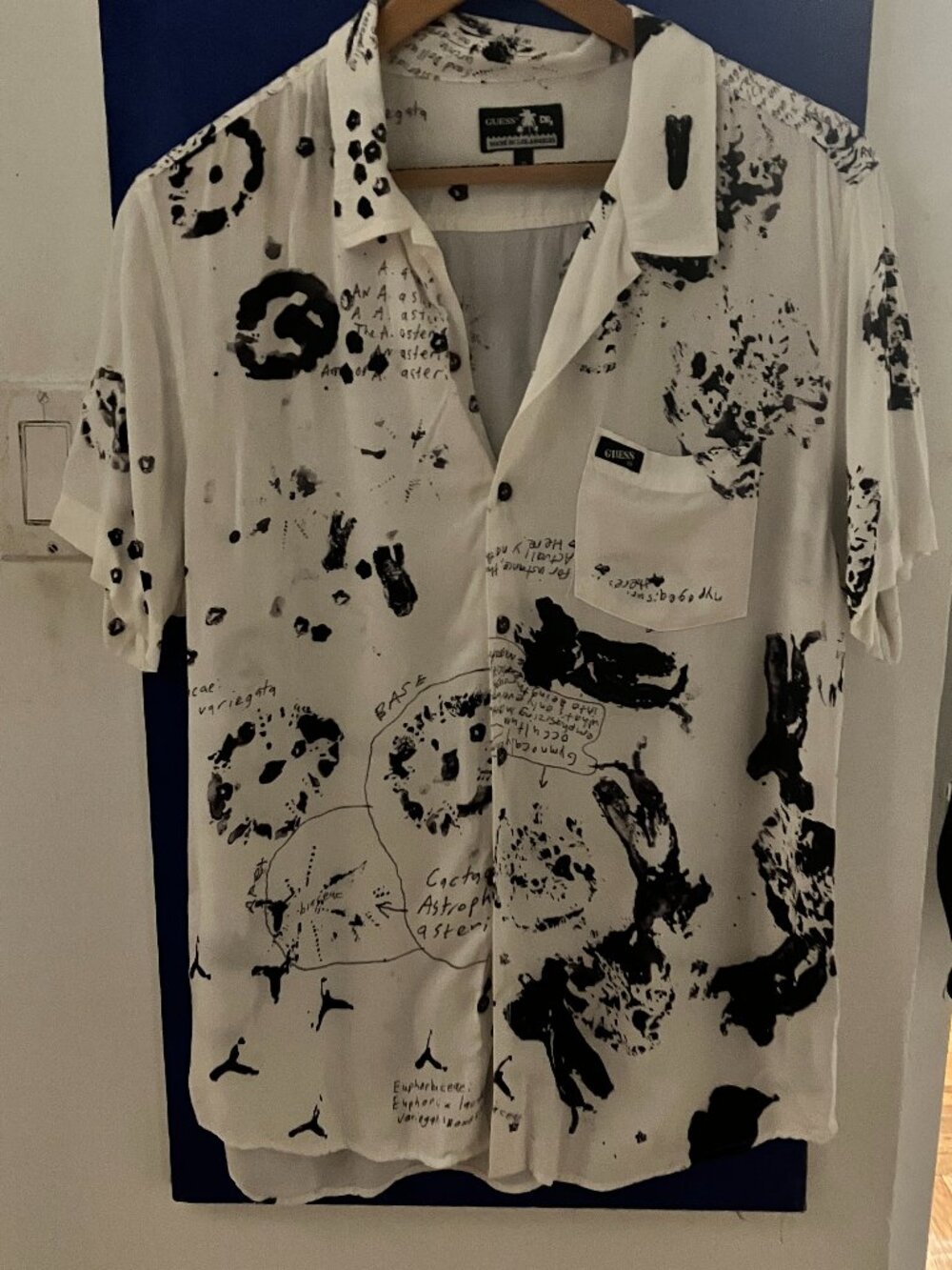 Guess Graphic Button down Mens Shirt